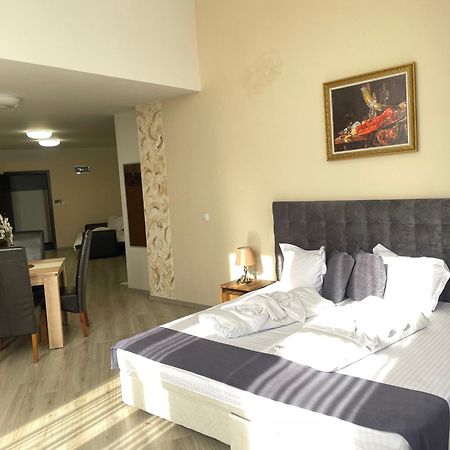 Hotel Ostrova Plovdiv Ngoại thất bức ảnh