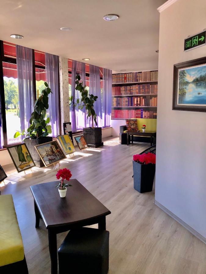 Hotel Ostrova Plovdiv Ngoại thất bức ảnh