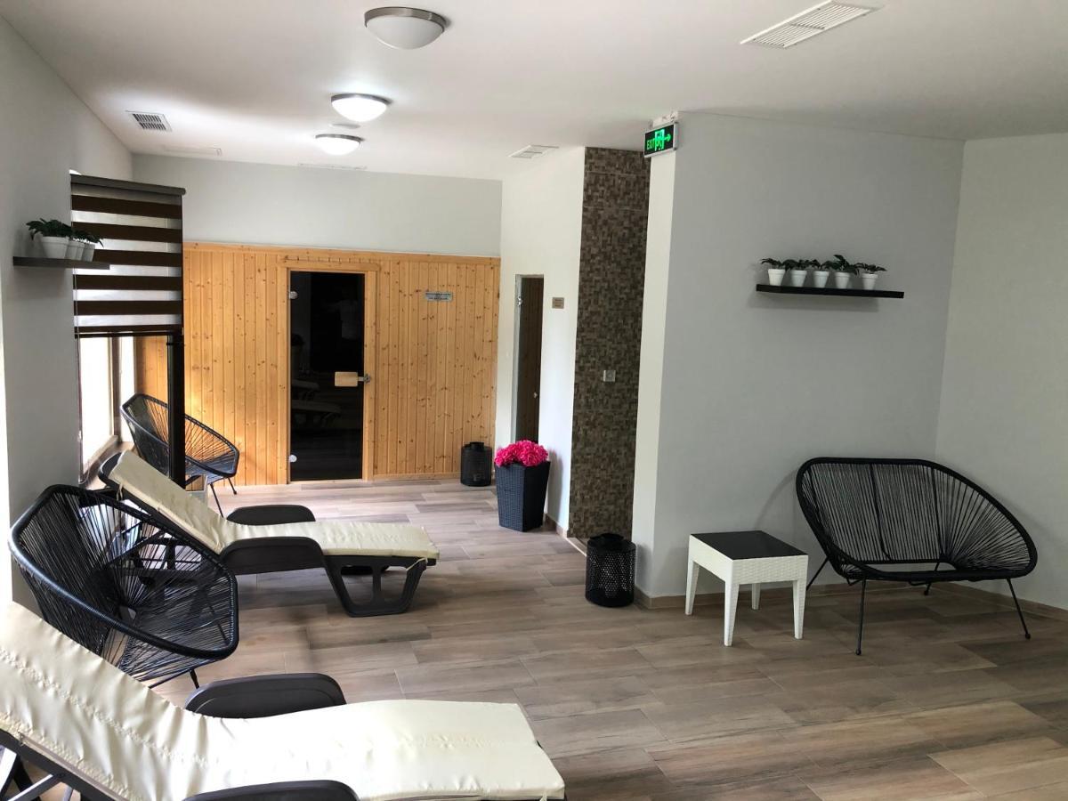 Hotel Ostrova Plovdiv Ngoại thất bức ảnh