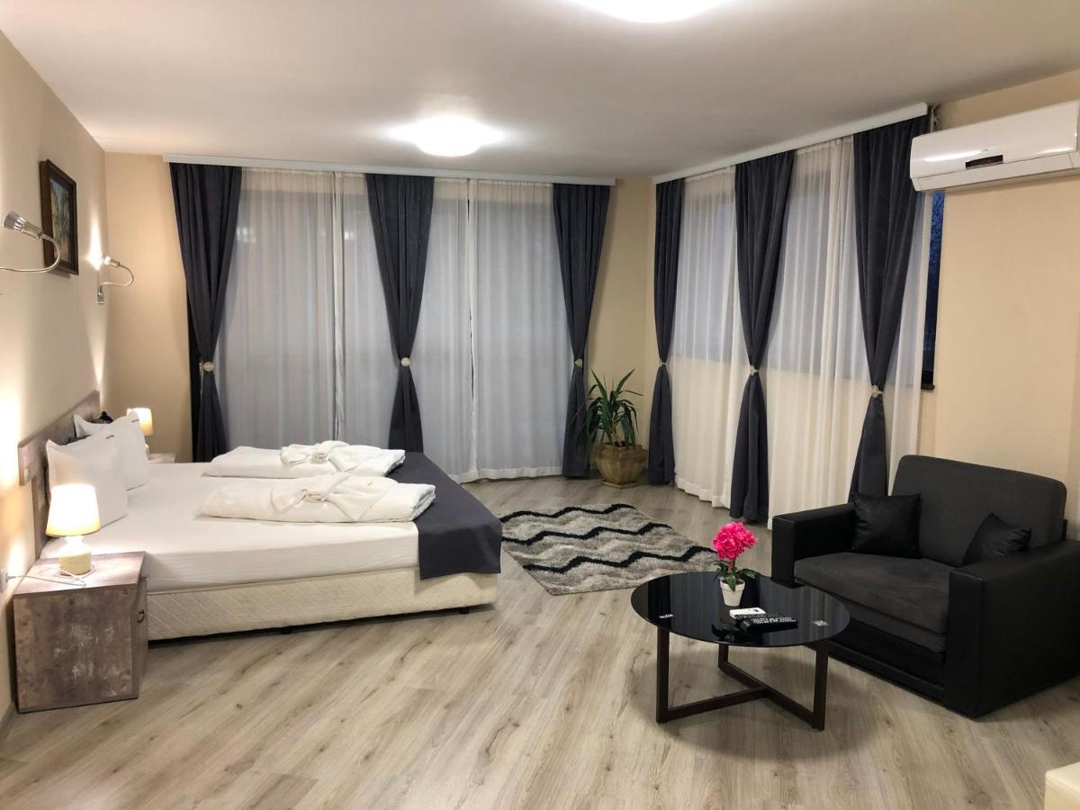 Hotel Ostrova Plovdiv Ngoại thất bức ảnh