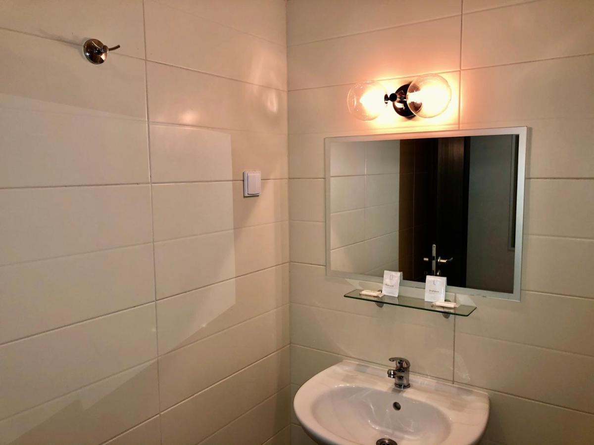 Hotel Ostrova Plovdiv Ngoại thất bức ảnh