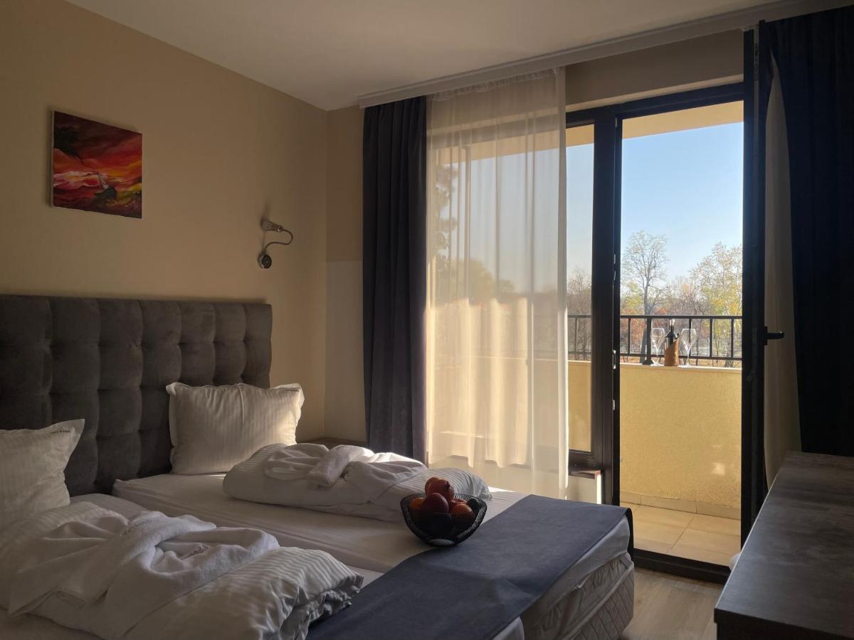 Hotel Ostrova Plovdiv Ngoại thất bức ảnh