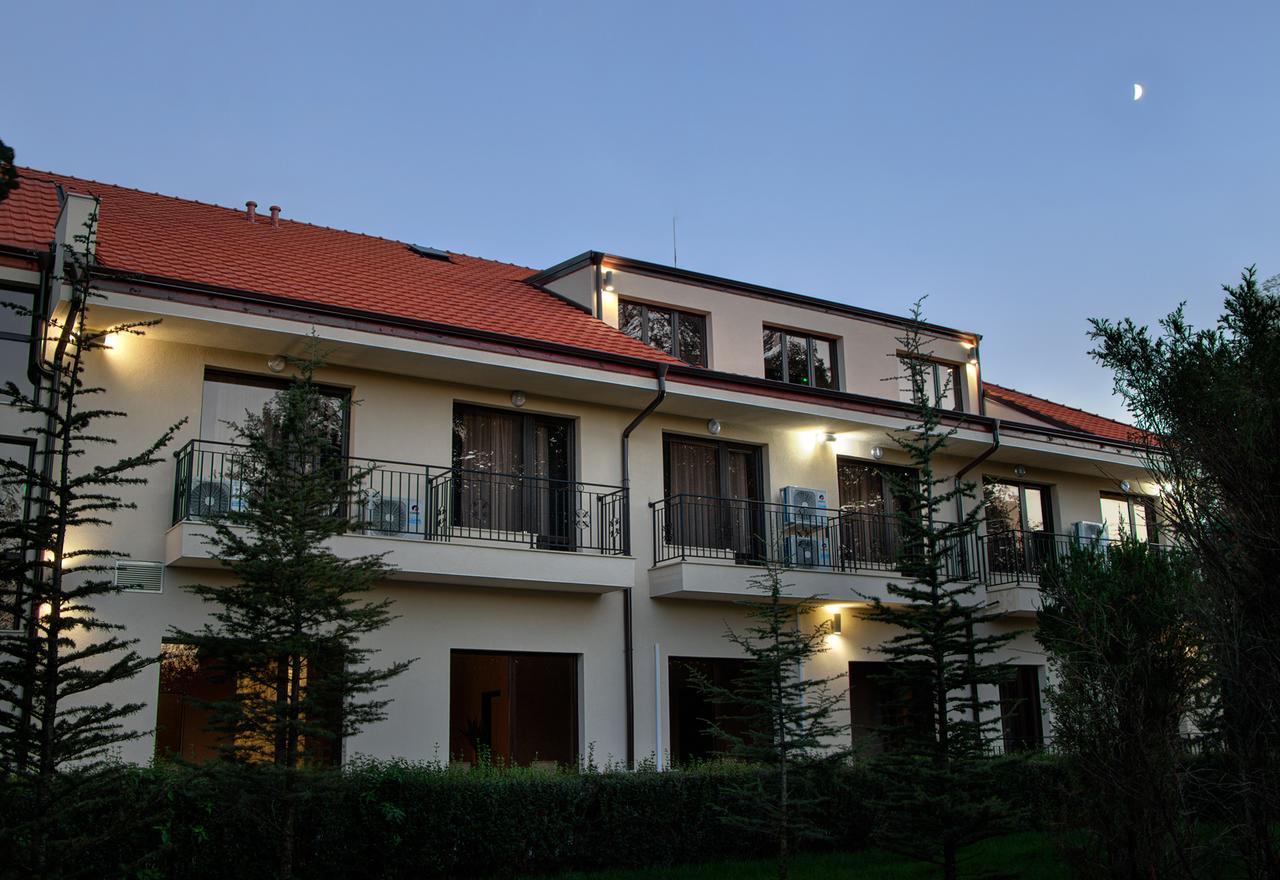 Hotel Ostrova Plovdiv Ngoại thất bức ảnh