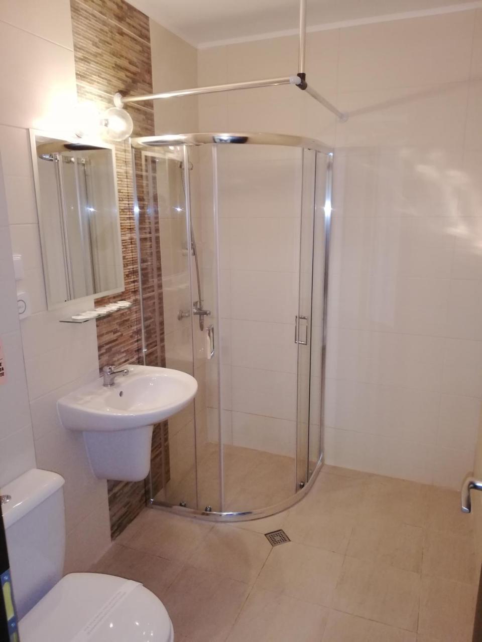 Hotel Ostrova Plovdiv Ngoại thất bức ảnh